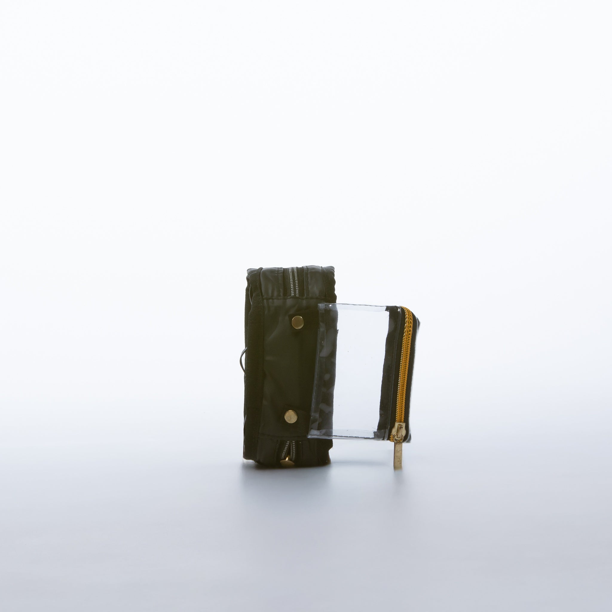 Estuche Cables en estampado Selva, vista principal alternativa